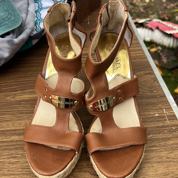 Wedges - Picture 3 of 3